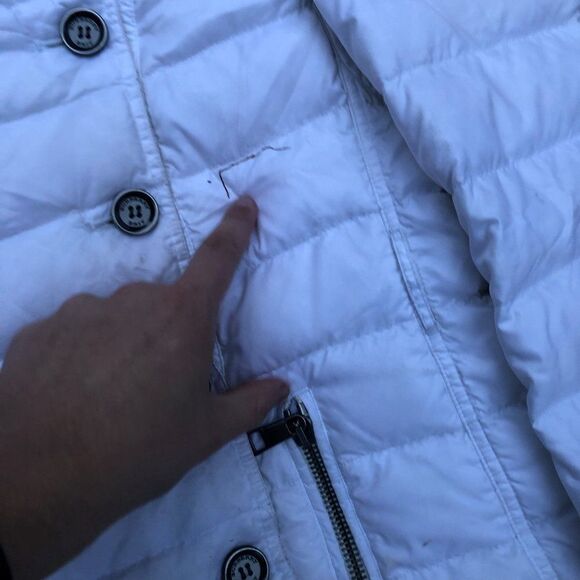 RARE Burberry Goose Down Jacket White Burberry Brit Puffer Coat Medium - Picture 9 of 16